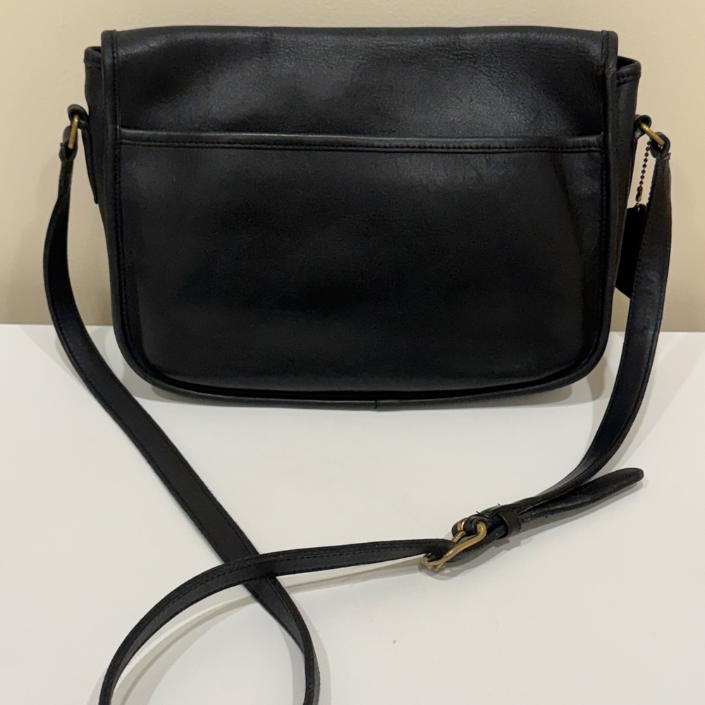 90s Vintage Coach City Bag Crossbody – Black Leather (Style 0064 203) - Picture 8 of 16